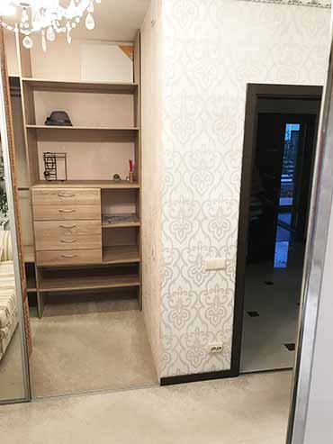 GUĻAMISTABA, GAIŠA