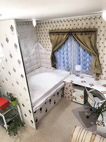 GUĻAMISTABA, GAIŠA