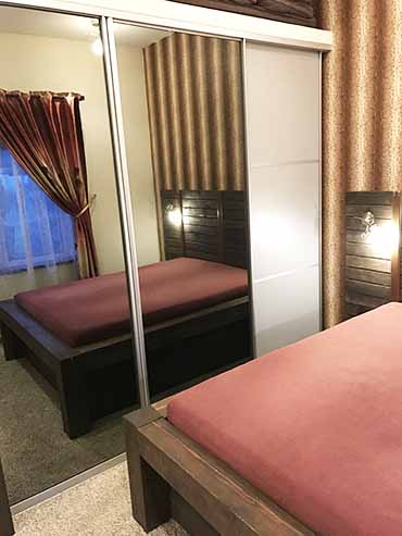 GUĻAMISTABA, TUMŠA